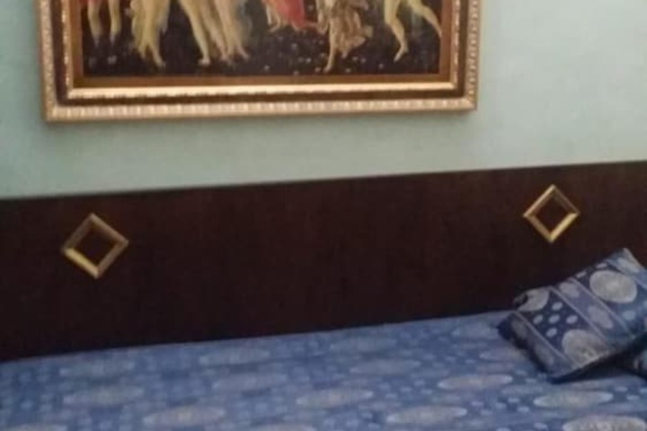 Room 21 of 53