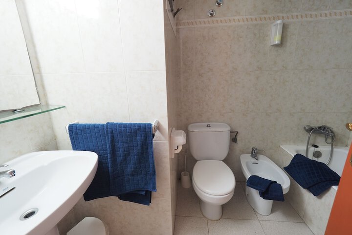 Room 36 of 51