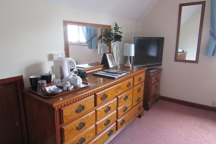 Room 21 of 57