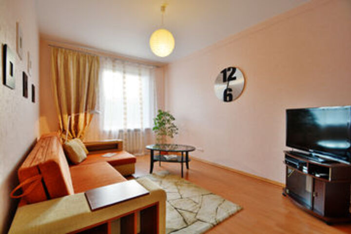 Room 172 of 203