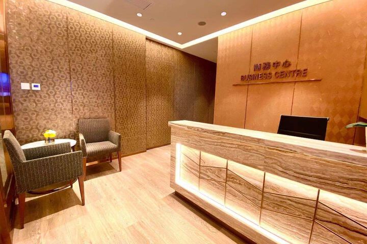 Business Center 126 of 142