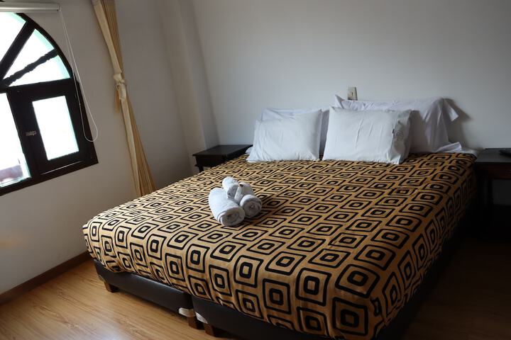 Room 10 of 45