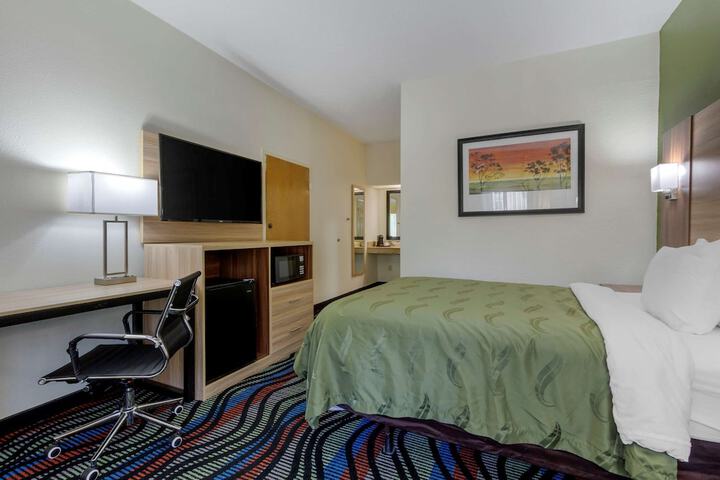 2 Double Beds (10 of 28)
