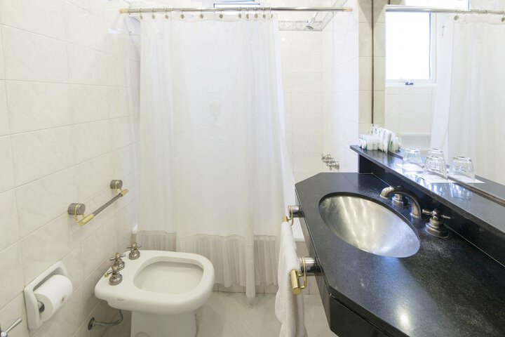 Room 24 of 57