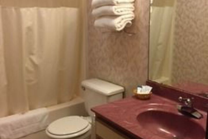 Room 2 of 26