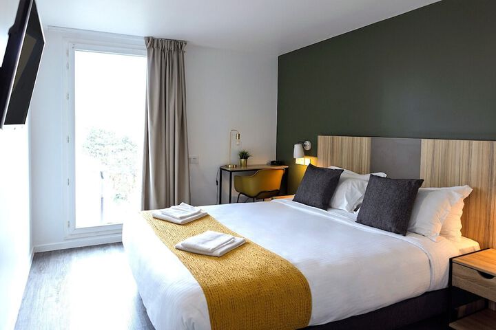 Lodge in MIS