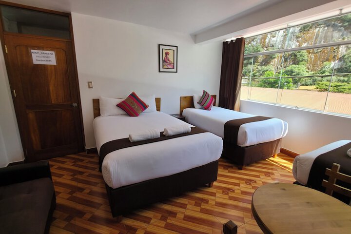 Room 8 of 21