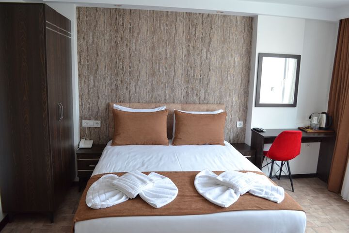 Room 14 of 88