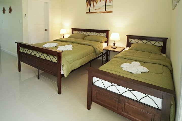 Room 16 of 43