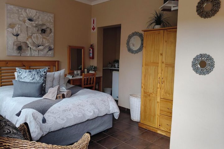 Room 12 of 52