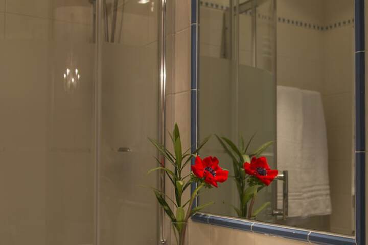 Bath Photo