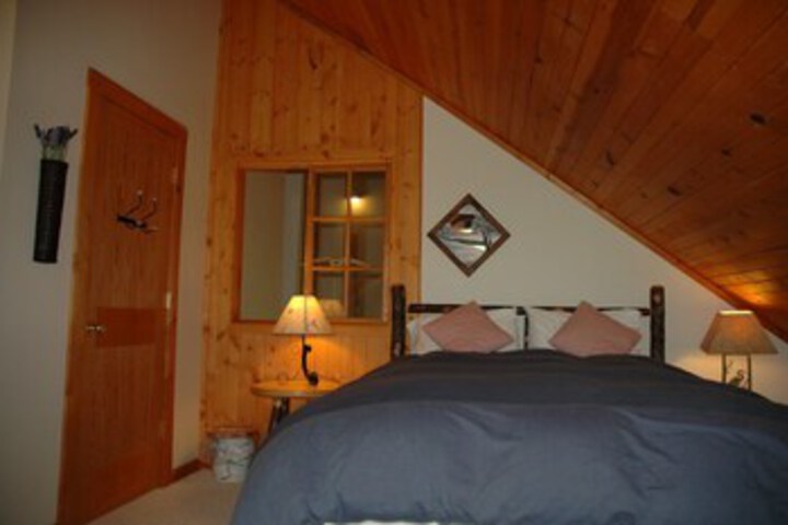 Room 204 of 250