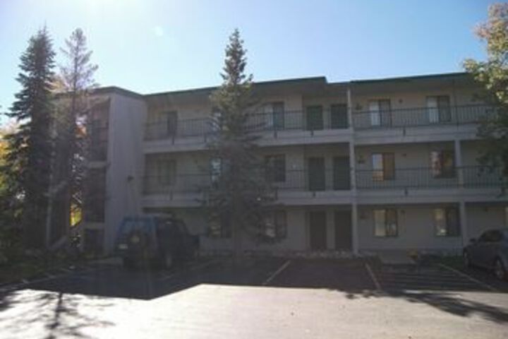 Property Grounds 22 of 25