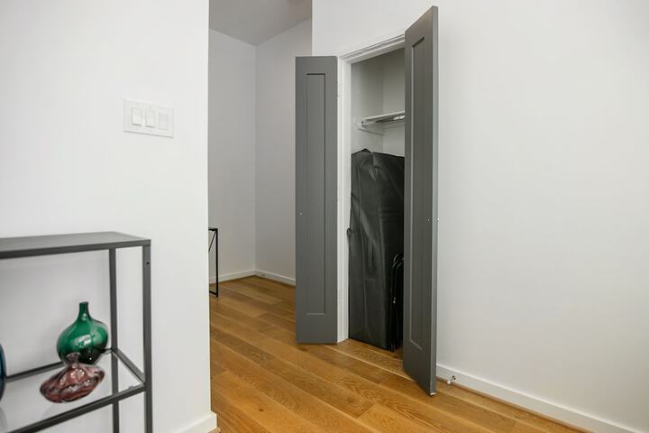 Room 19 of 61
