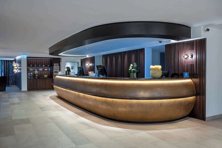 Hotel Interior 6 of 143