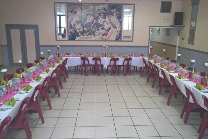 Ballroom/Hall 37 of 54