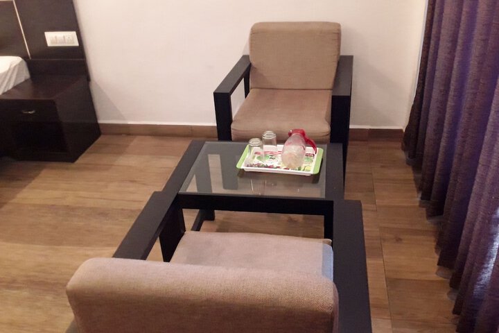 Room 10 of 55