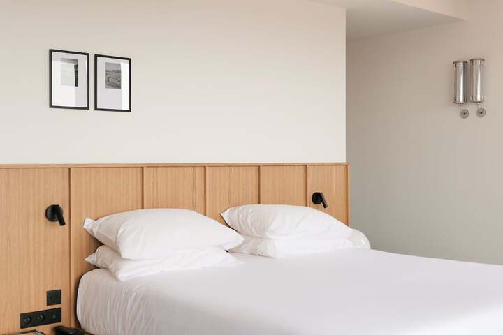 Room 14 of 91
