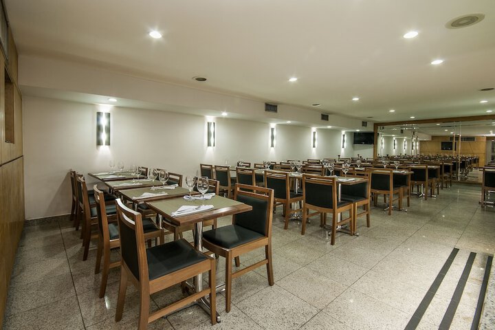 Dining 71 of 109