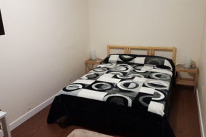 Room 14 of 34