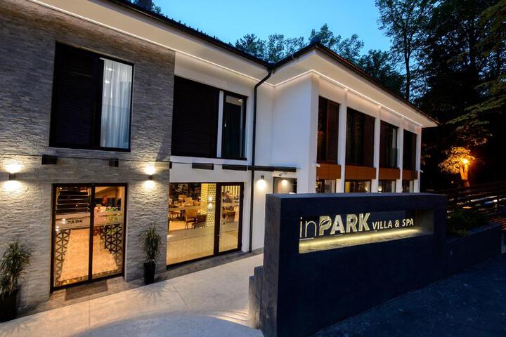 Exterior of In Park Villa