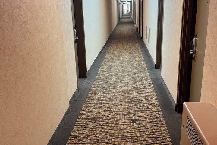 Ballroom/Hall 7 of 7