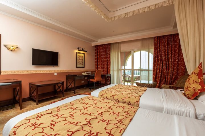 Room 10 of 81