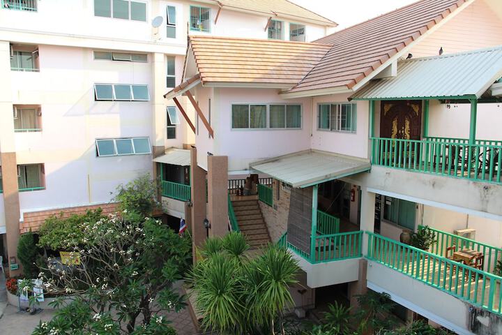 Hotel 68 of 68