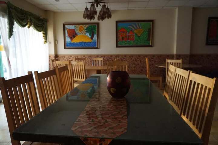 Dining 44 of 59