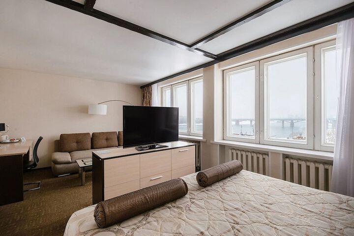 Room 29 of 65