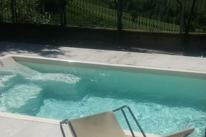 Hotel with Pool
