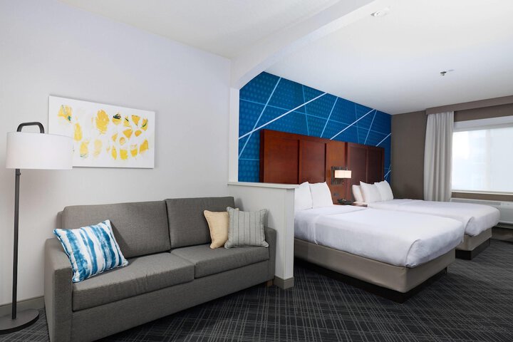 Room 46 of 91