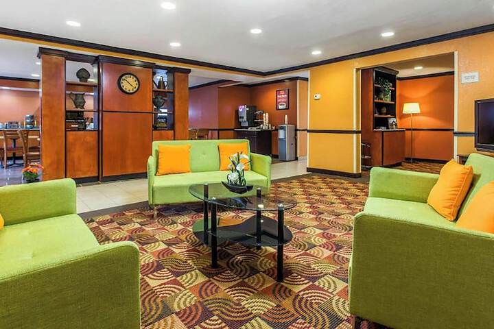 Lobby Photos
