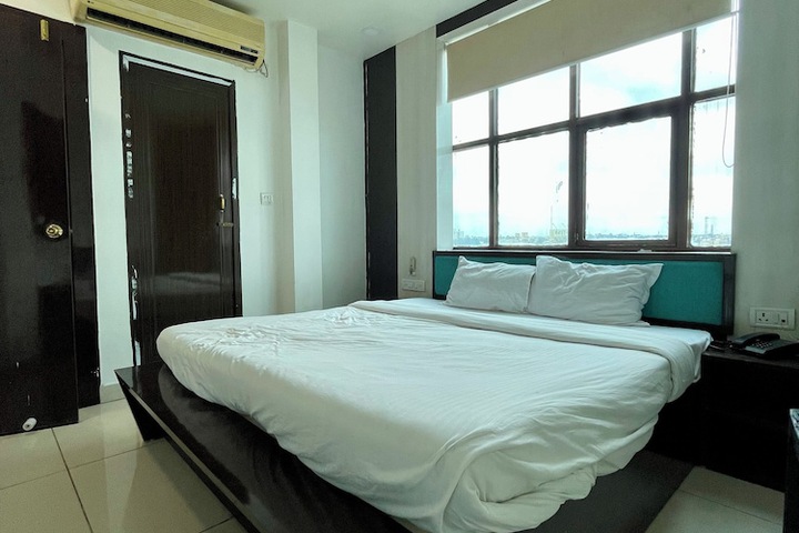 Room 17 of 53
