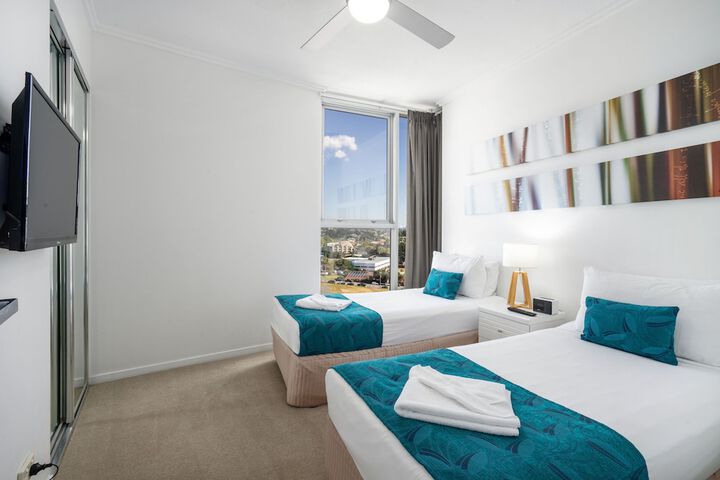 Room 14 of 87