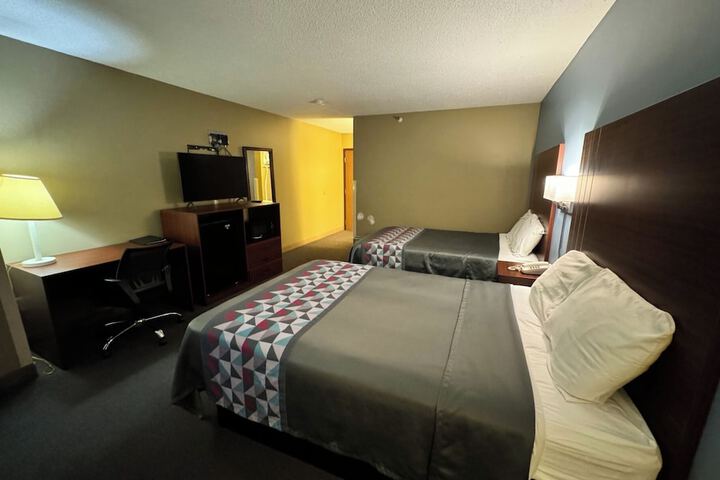 1 Double Bed (1 of 5)