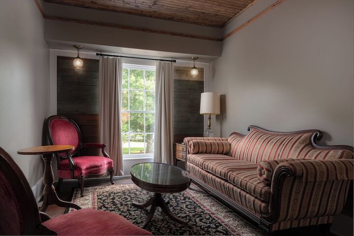 Classic Suite Second Floor (4 of 6)