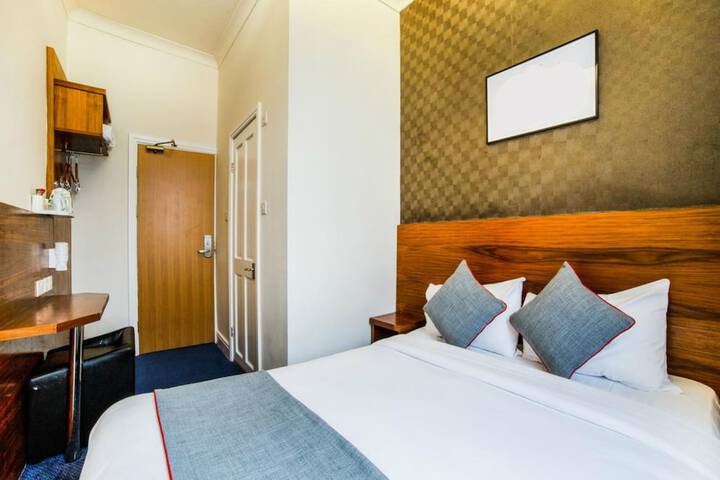 The Park Hotel