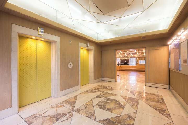 Elevator