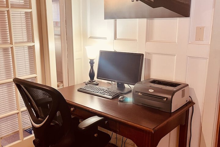 Business Center 299 of 313