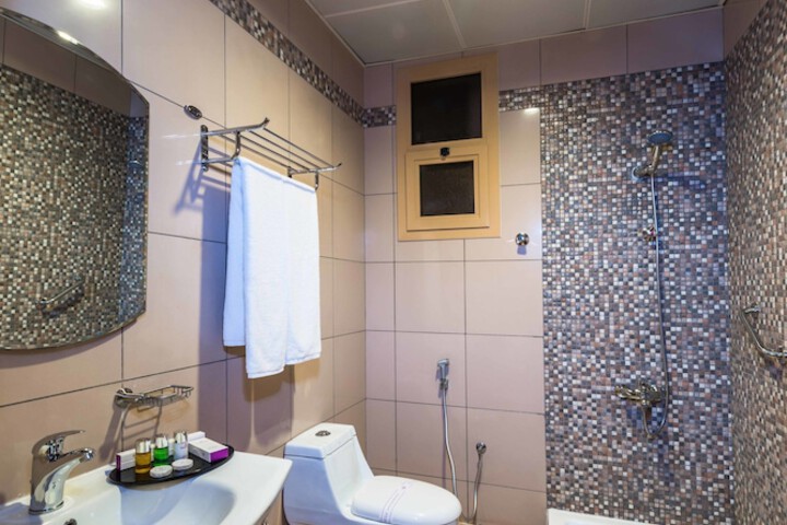 Clean Restrooms