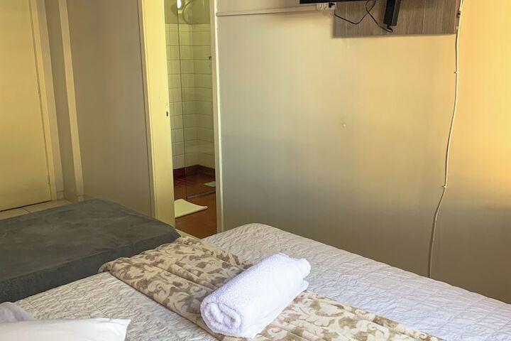 Room 7 of 26