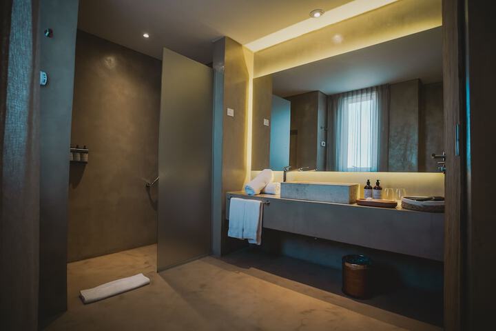Room 29 of 44