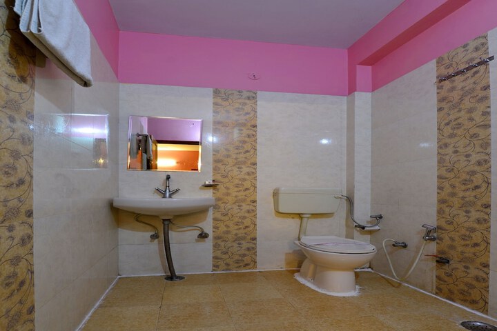 Room 14 of 24