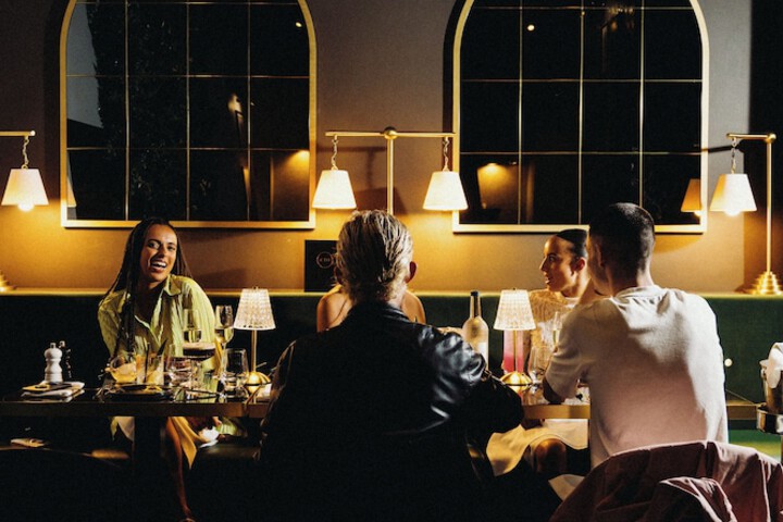 Dining 76 of 105