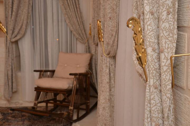 Room 23 of 57