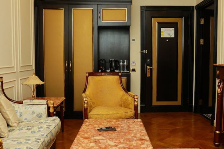 Room 13 of 56