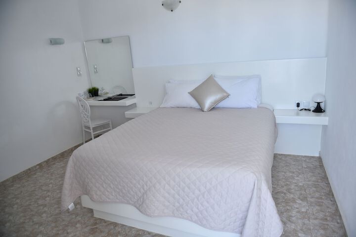 Room 14 of 40