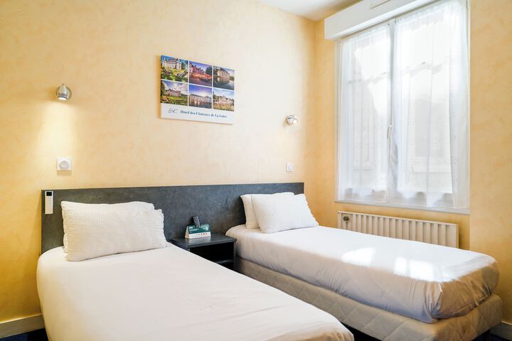 Room 22 of 50