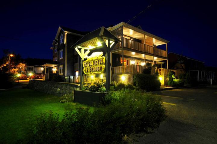 Hotel Entry